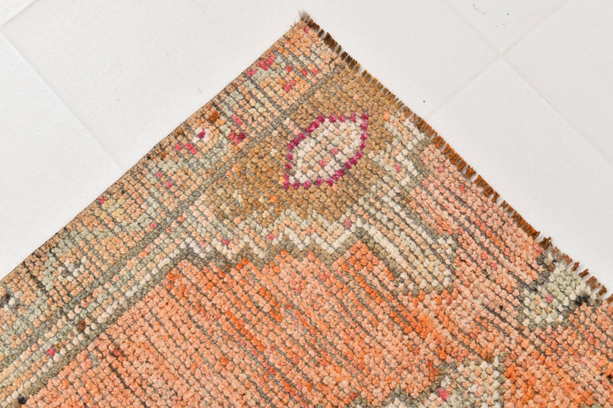 Pink & Orange Oriental Pattern Turkish Runner Rug, 90x306Cm