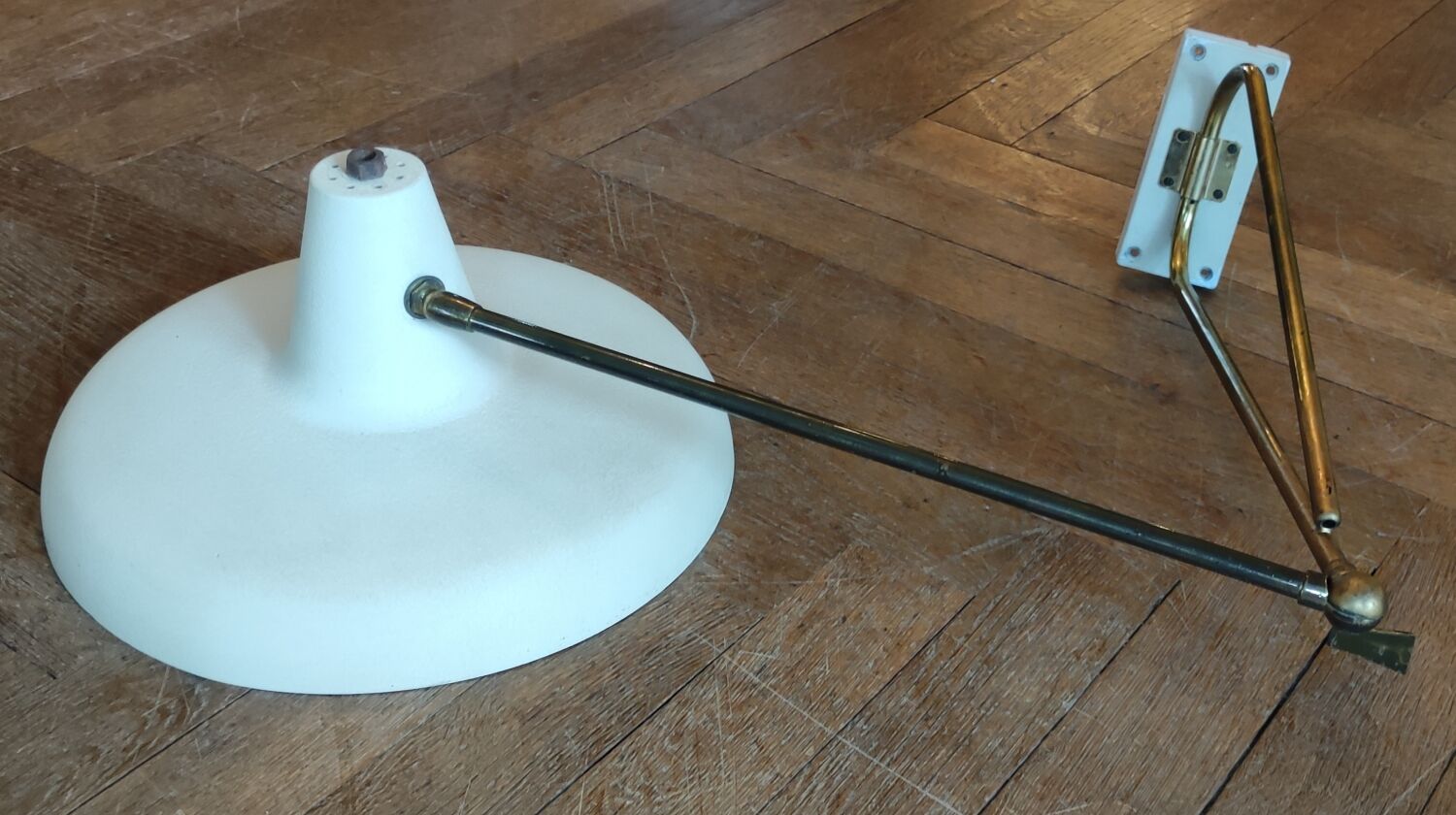 Lunel articulated wall light