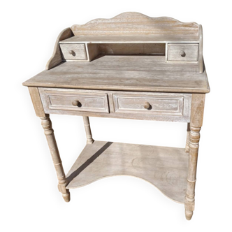 Whitewashed wood dressing table