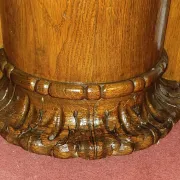 Important architectural fireplace made of solid wood, dating from the 19th century.