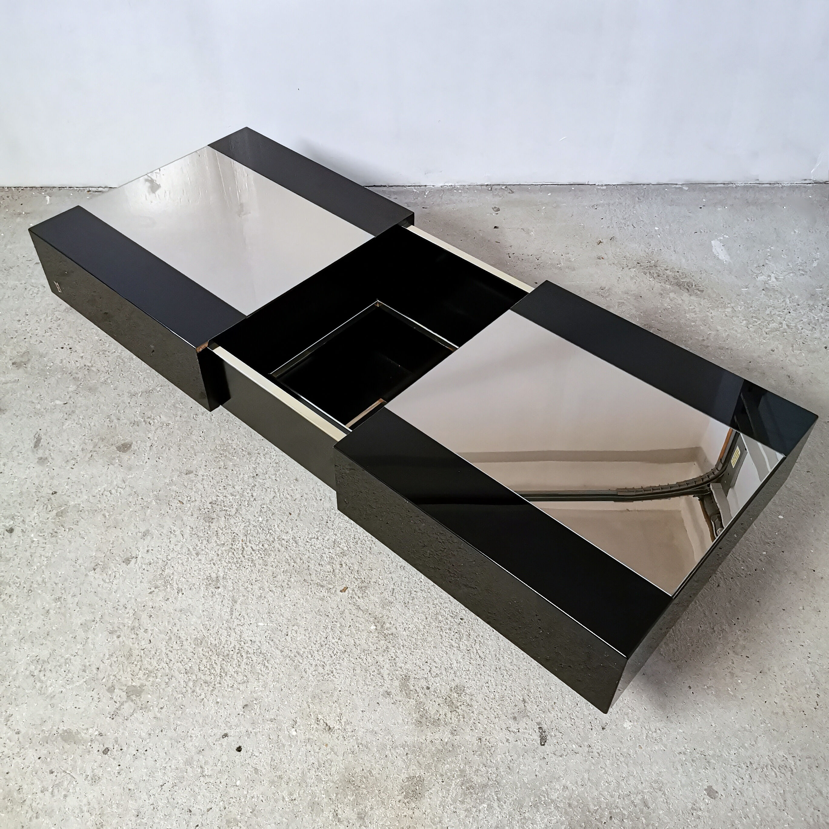 Table basse bar de Eric Maville 1970