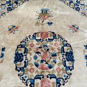 Tapis carré vintage Art Déco de Pékin Chine