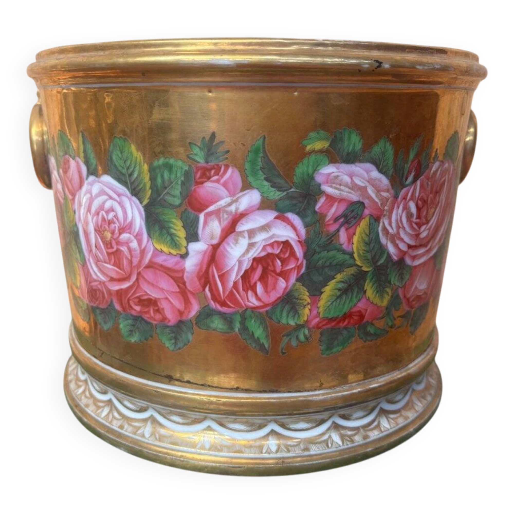 Cache-pot porcelain from Paris, rose decoration on a golden background, Empire style.