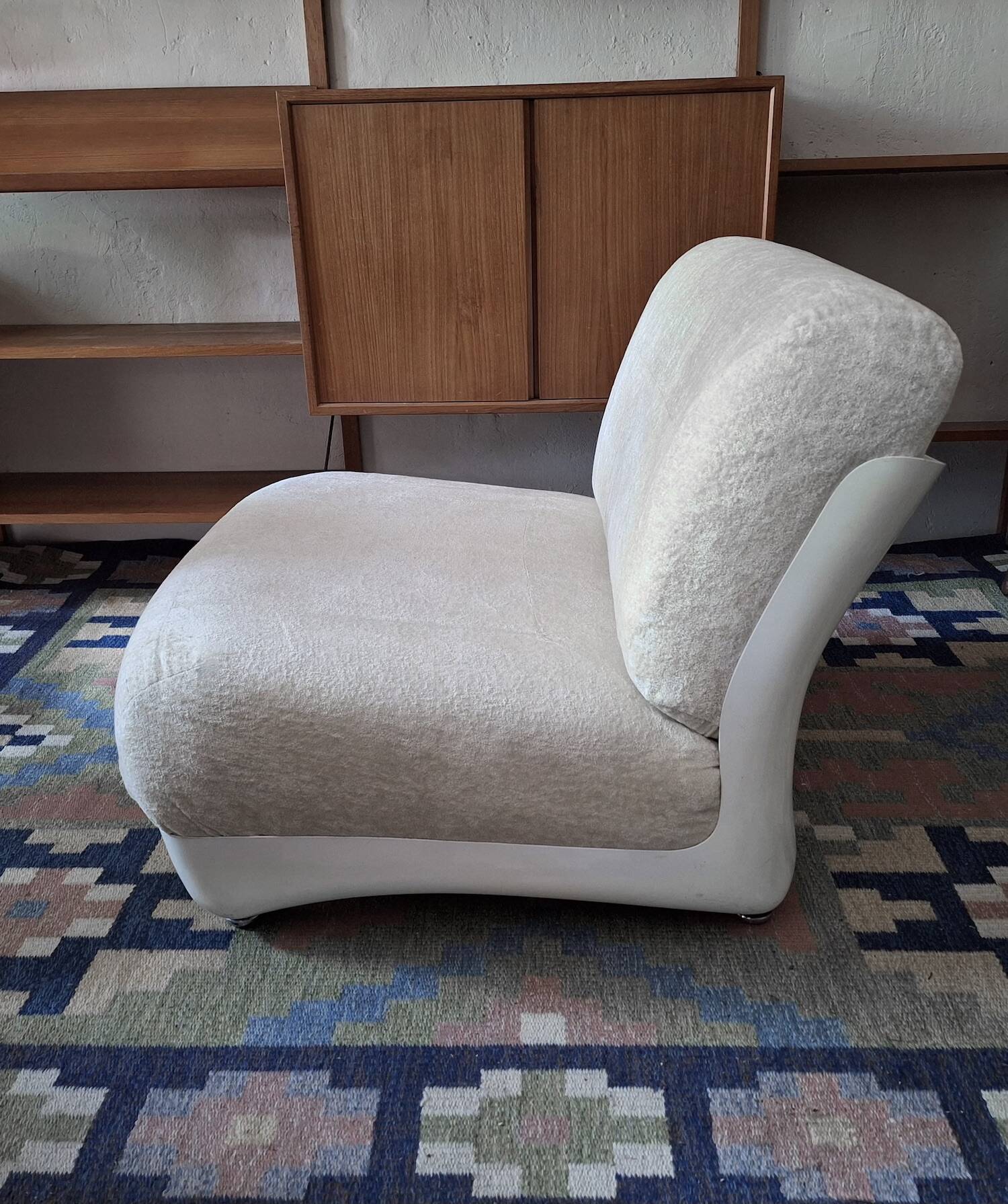 Italian fiberglass lounge chair after Mario Bellini, 1960s