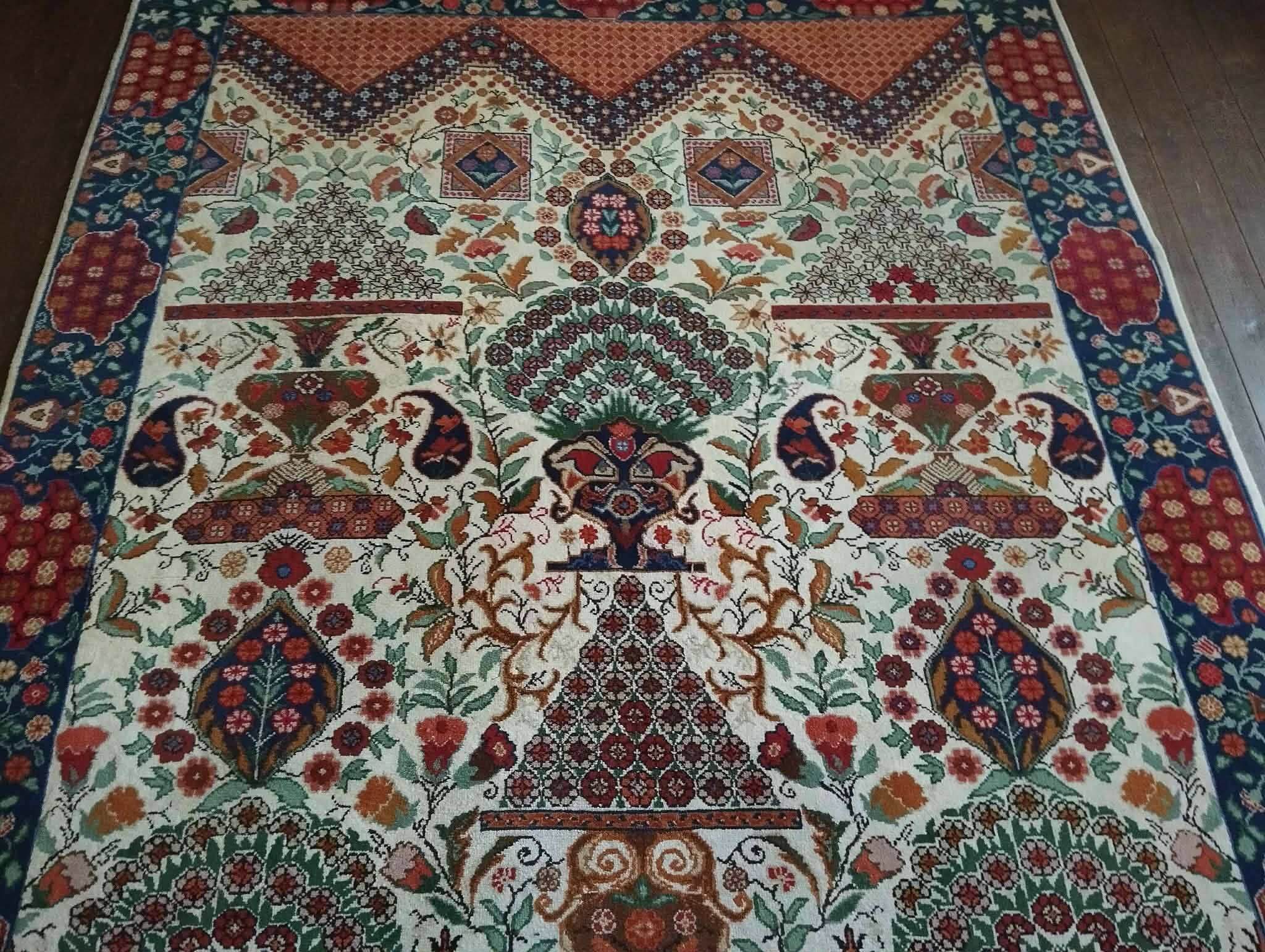 Handmade Kairouan Berber rug 304x203cm