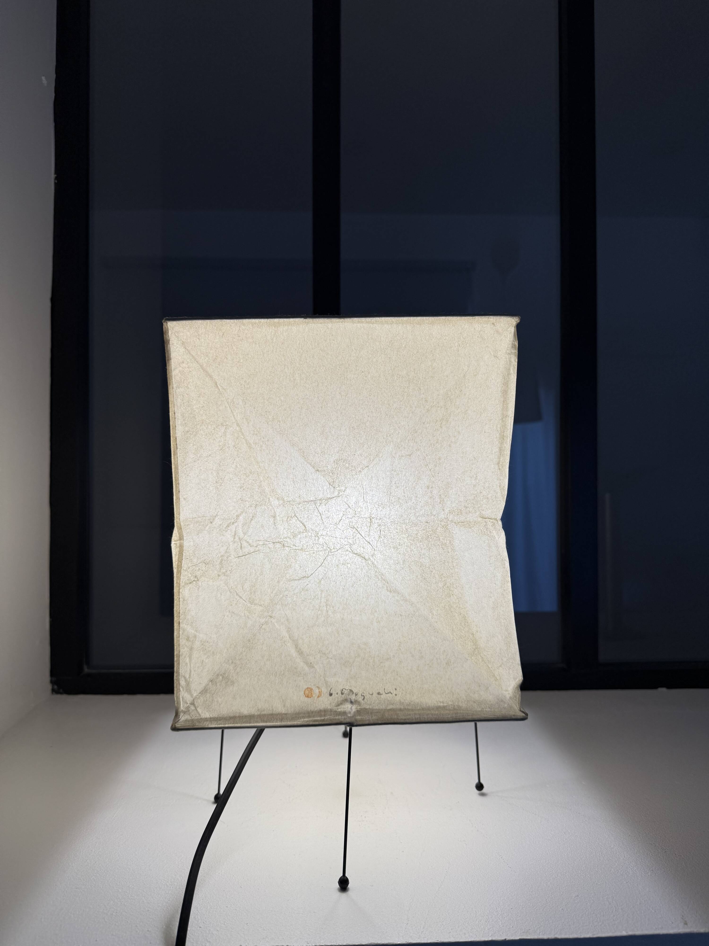 Vintage 80s lamp design ISAMU NOGUCHI no VITRA AKARI Japan