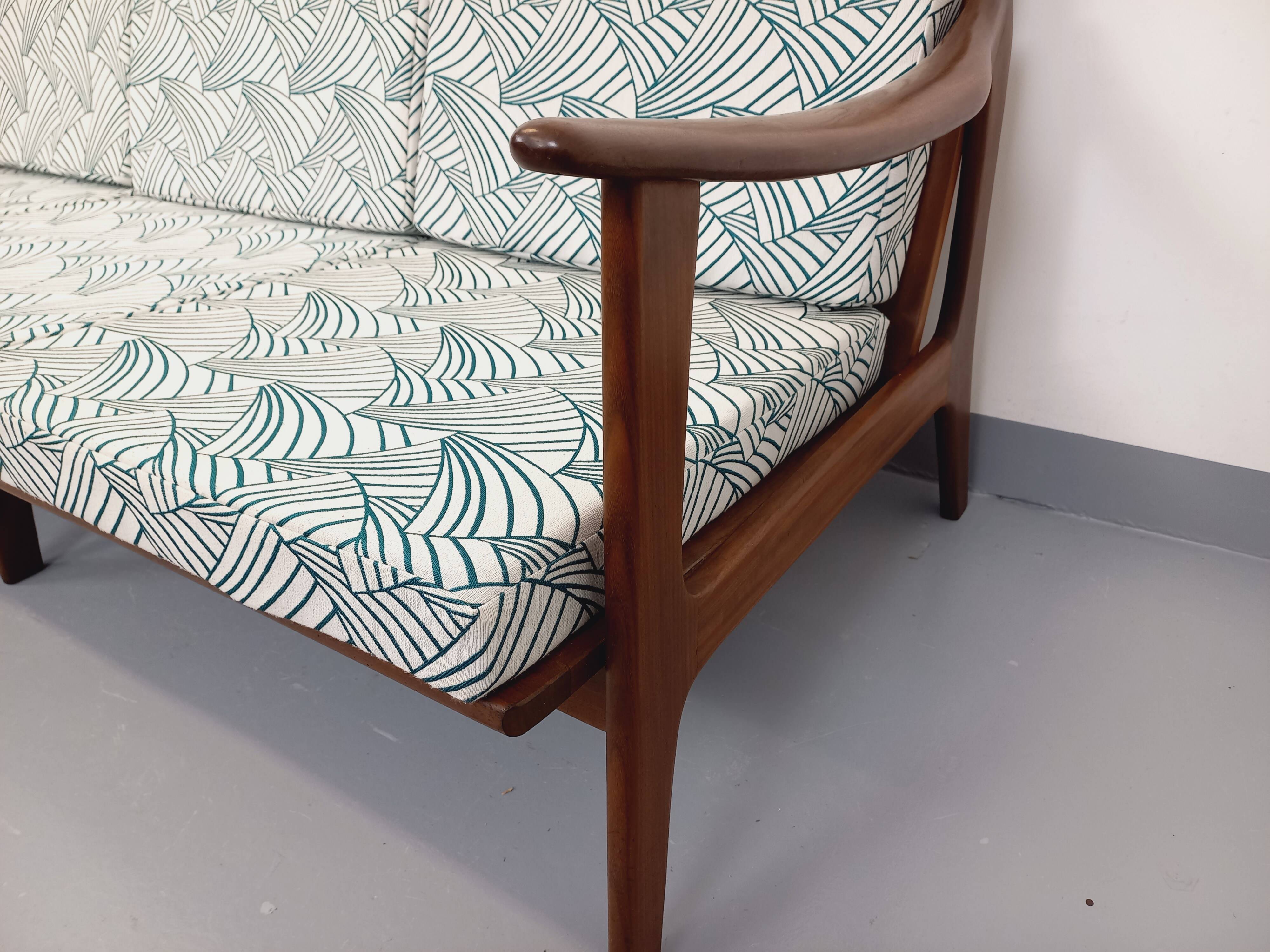 Scandinavian 3-seater sofa bench by Arne Wahl Iversen for Komfort in teak