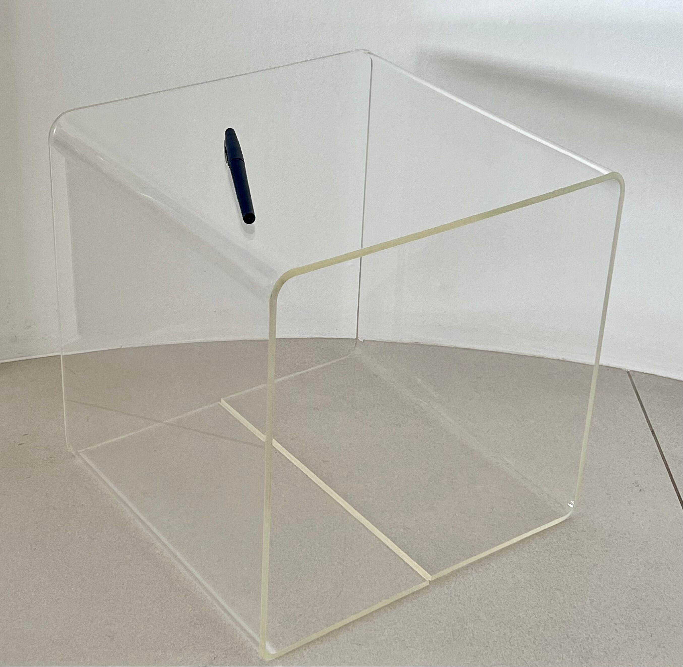Side table, cube shelf in plexiglass by Michel Dumas, France 70s