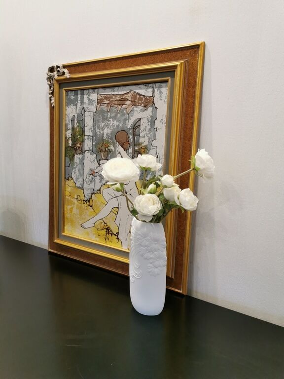 M Frey's white biscuit vase for Kaiser