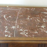 Chevet en bois et marbre rose fleurs ciselés art deco