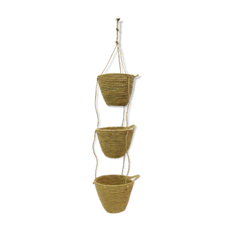 Hanging baskets made of natural fiber