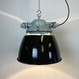 Suspension grise avec abat-jour émaillé noir, années 1970