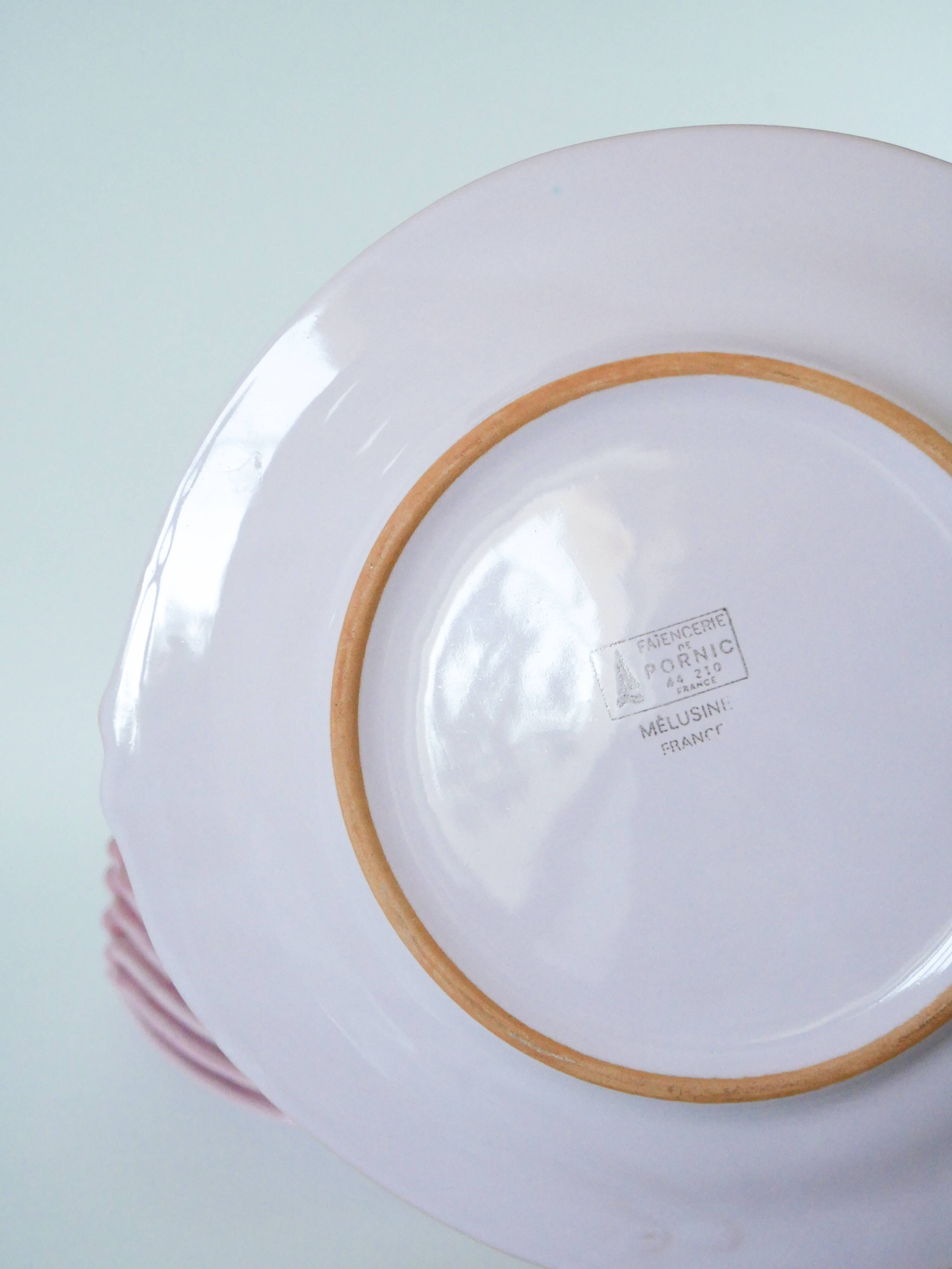 Set of 6 pink slip plates "Fish" model, Pornic earthenware "Mélusine", 1970