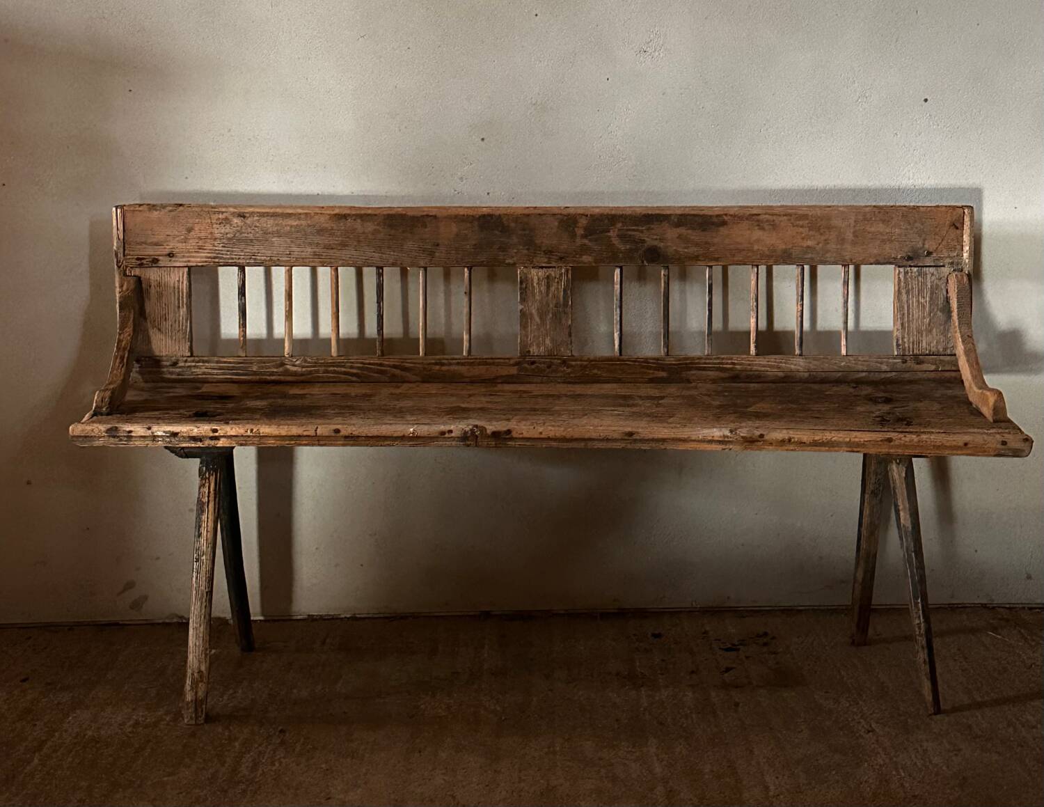 Wooden bench – Wabi Sabi spirit