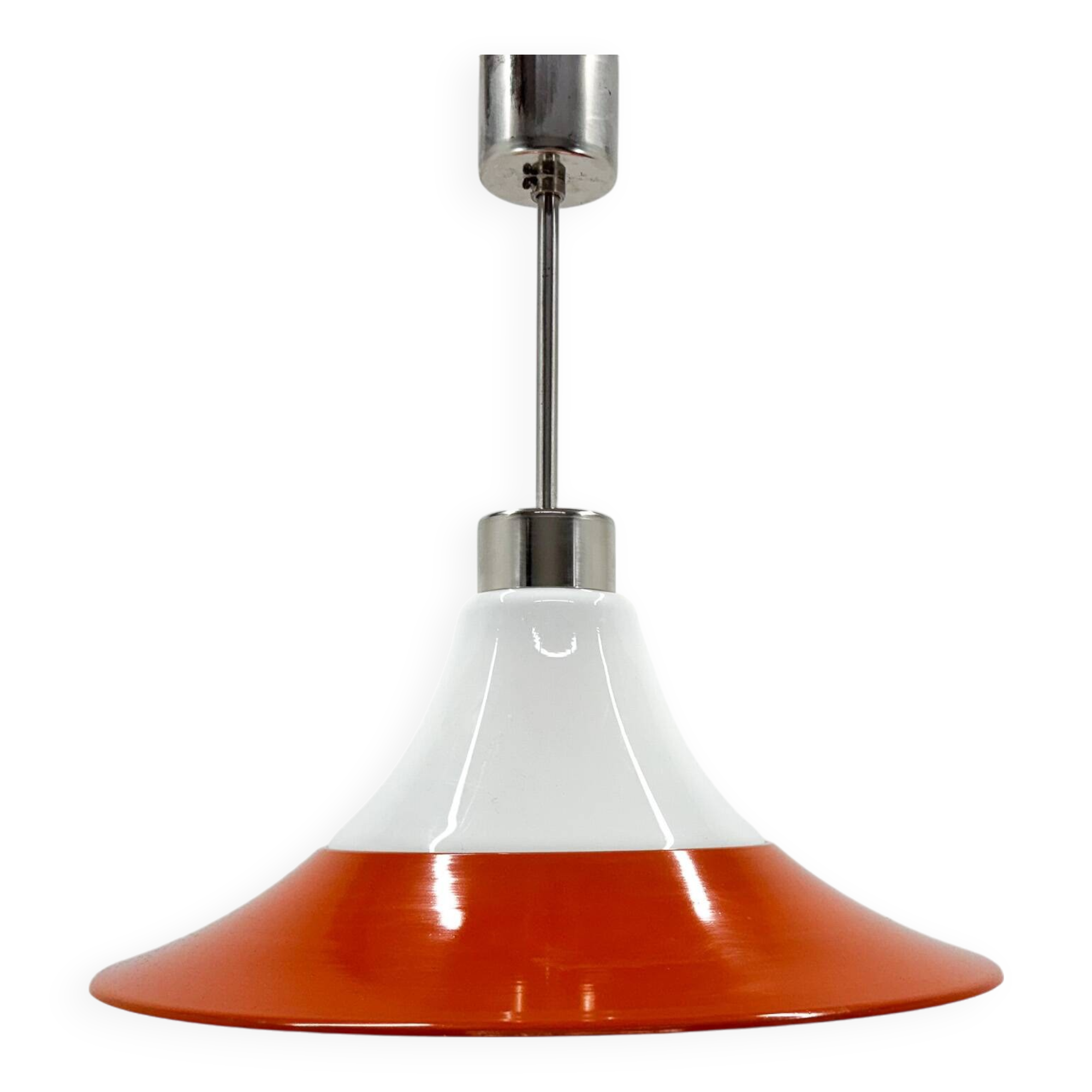 Suspension en verre opalin et métal orange, milieu XXème