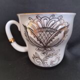 Lomonosov 29-piece porcelain coffee set, cast patterns enhanced with 24k gold