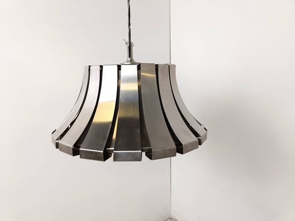 Lampe suspendue en acier du milieu du siècle par E. Martinelli pour Martinelli Luce