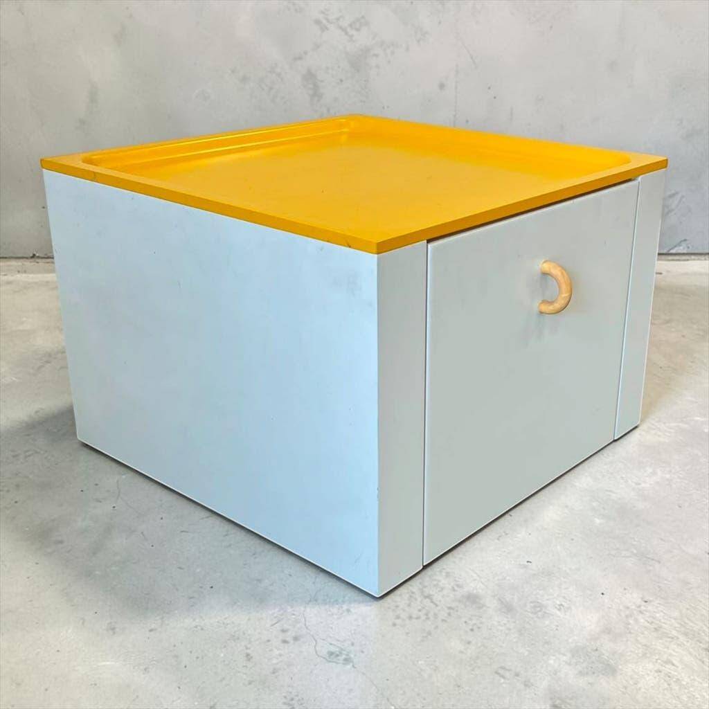Side table/bar table/vintage yellow furniture on wheels