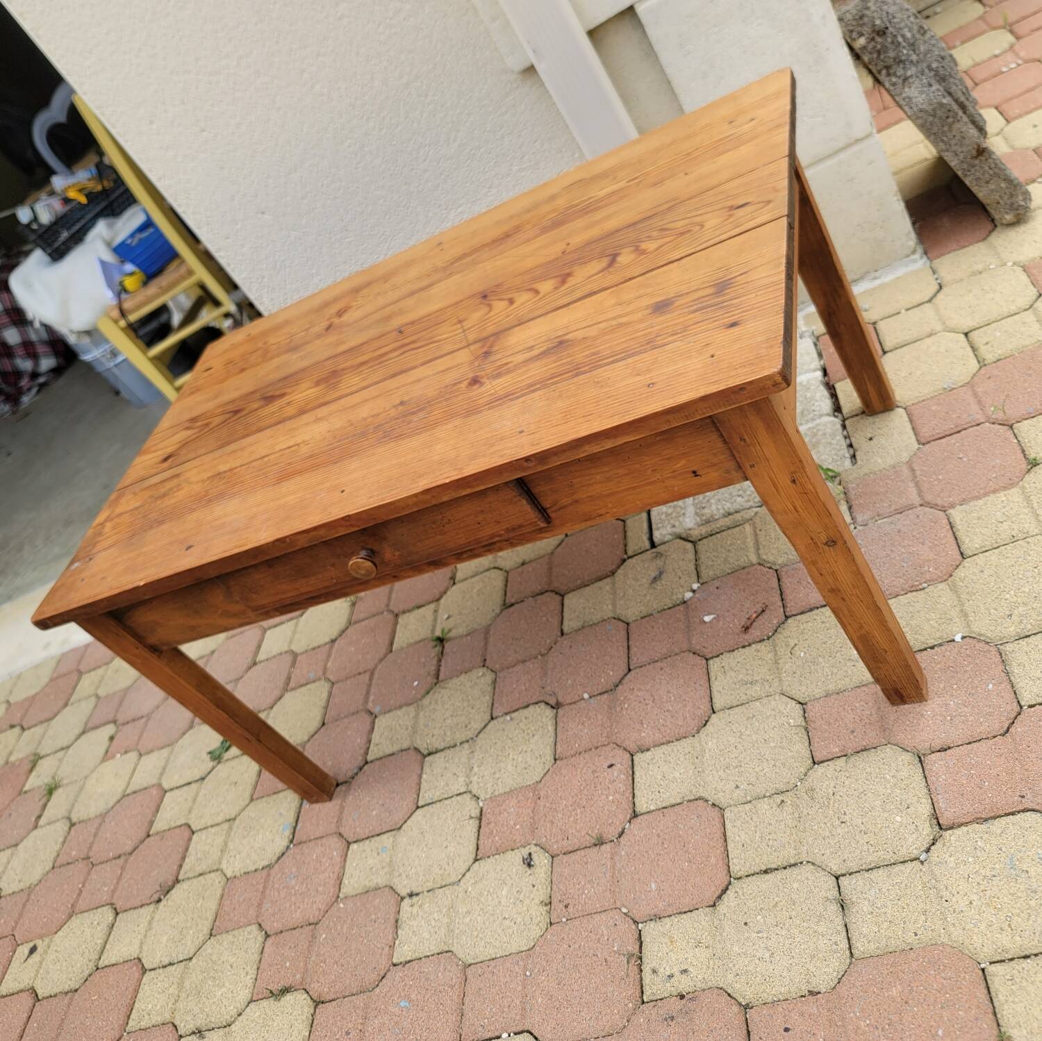 Low farmhouse table
