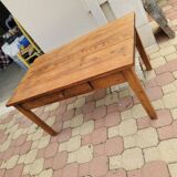 Low farmhouse table
