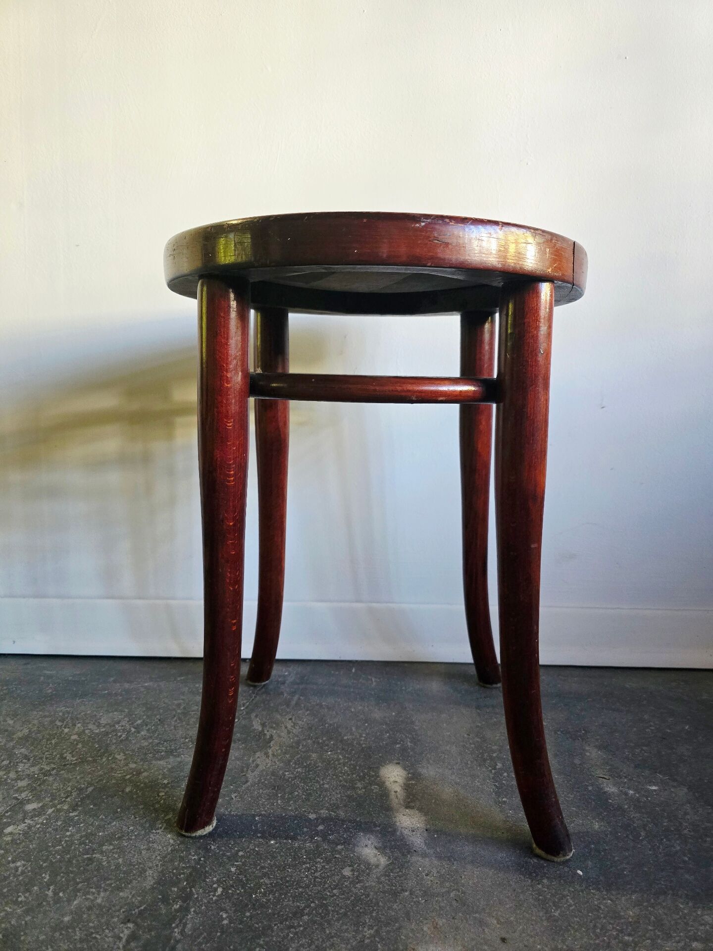 Antique Trieste Bentwood Stool 1920s Österreich Beech Wood Thonet St