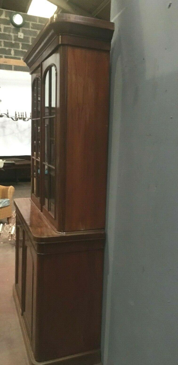 Mahogany sideboard Napoleon III English furniture