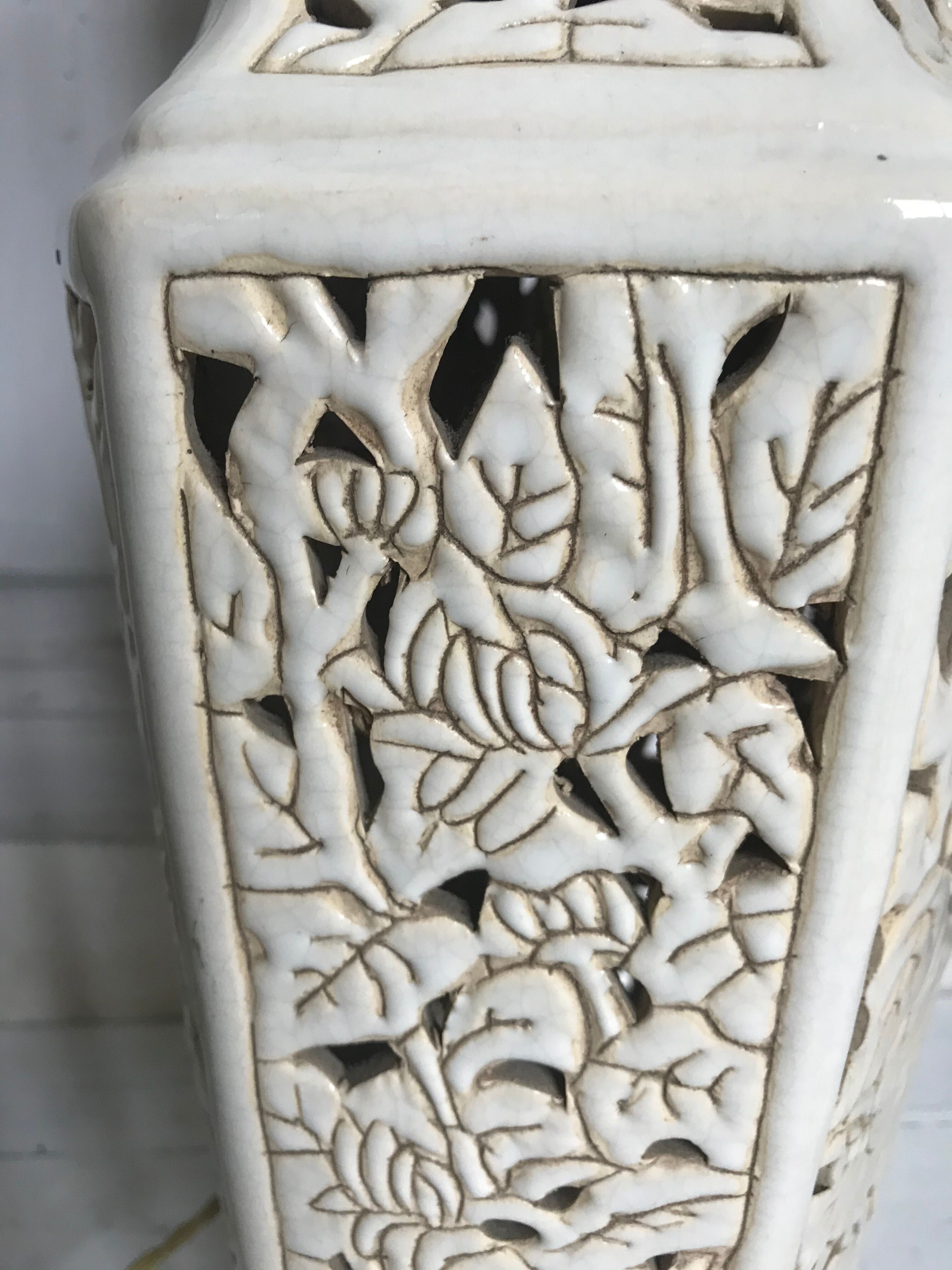 Vintage open ceramic lamp