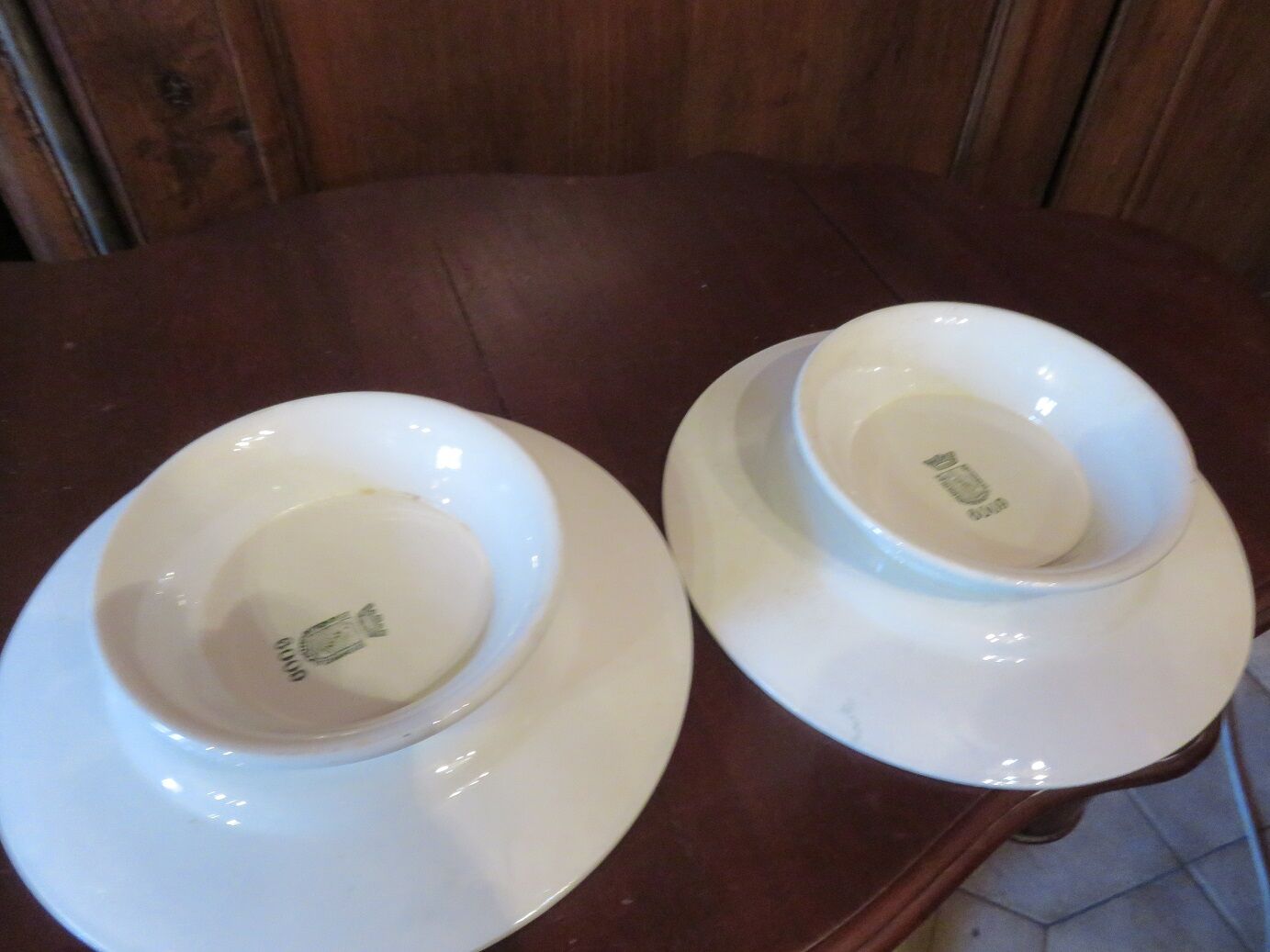 Duo of plates mounted St Amand