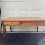 Farm table