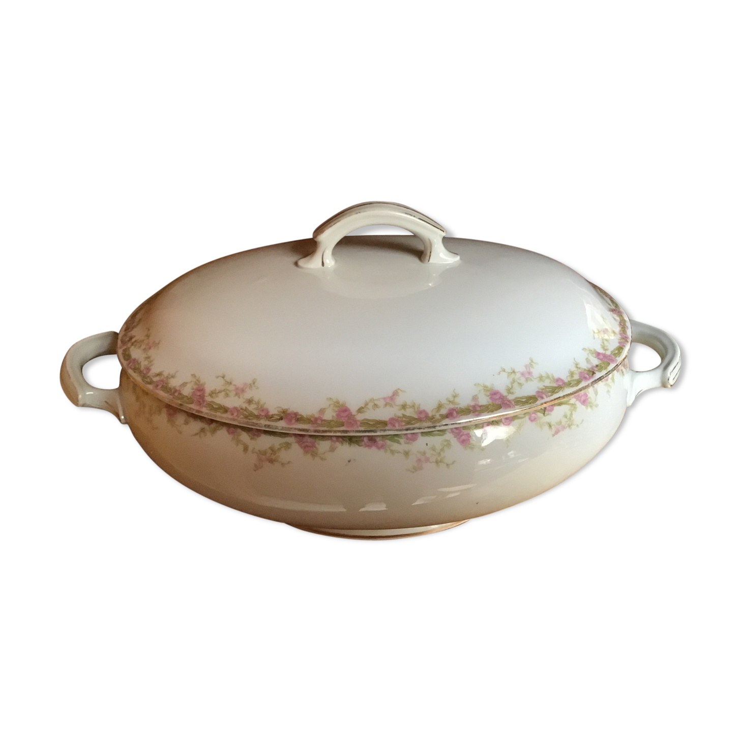 Tureen