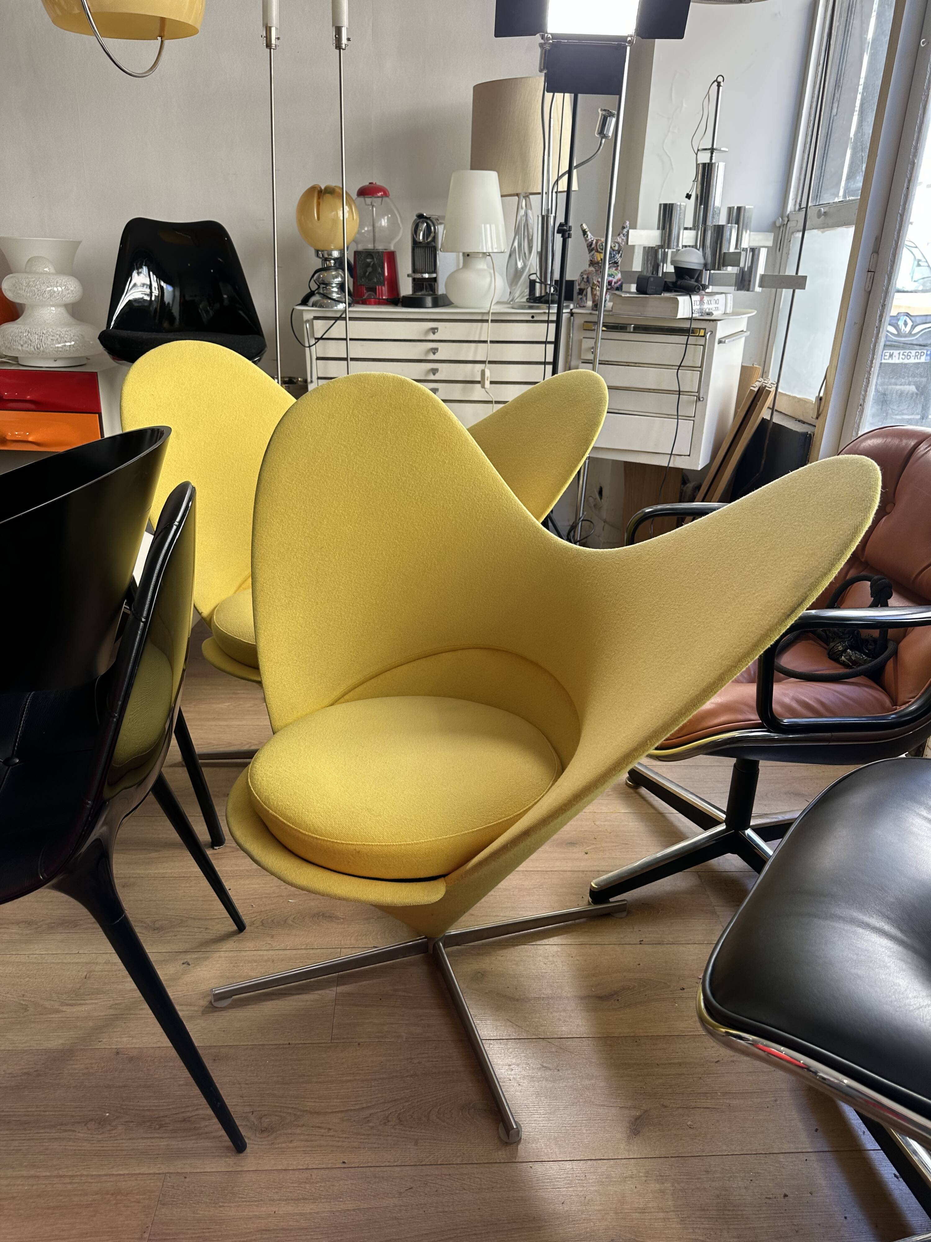 Heart cone chair Verner Panton for Vitra