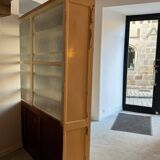 Display cabinet for shop