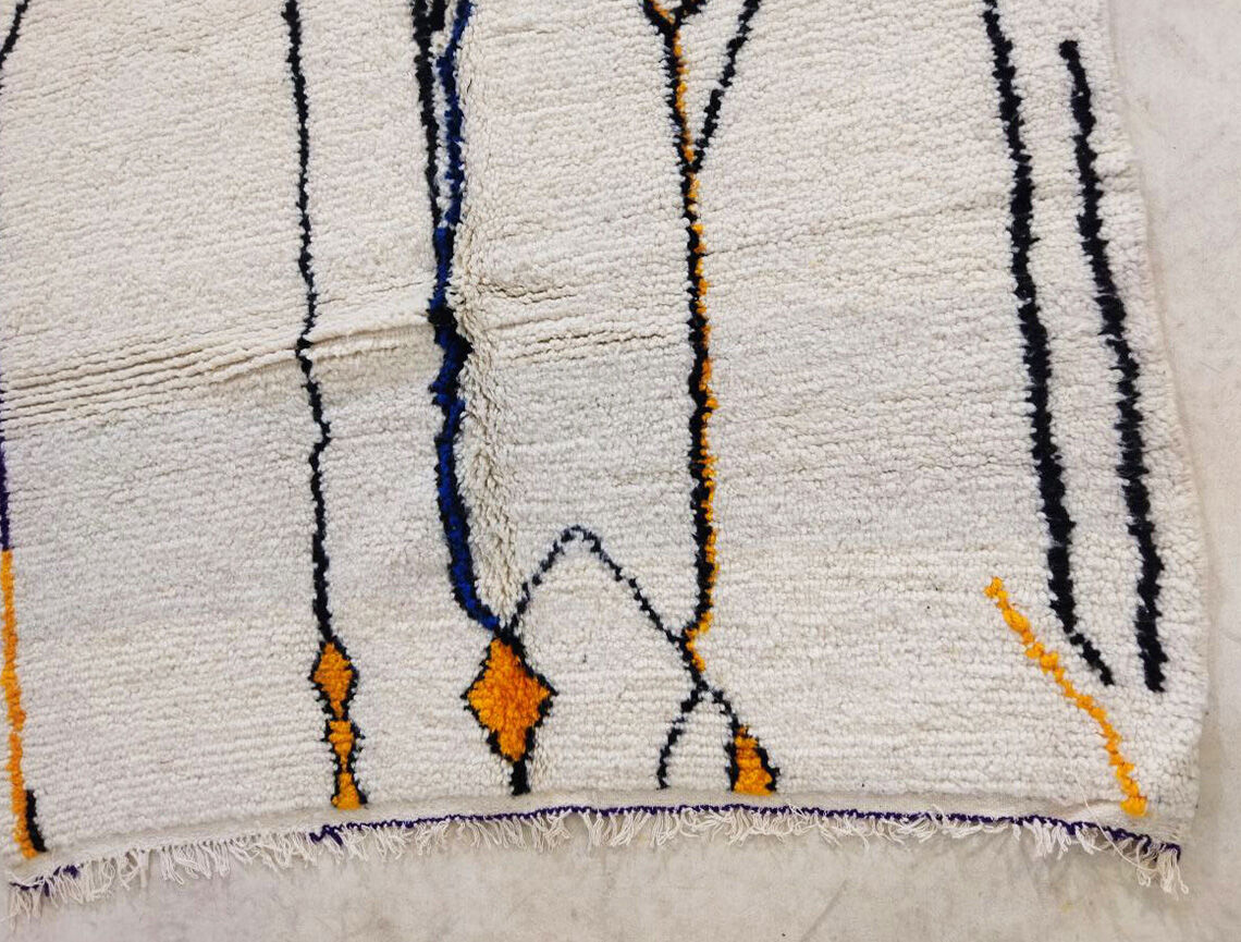 Moroccan carpet azilal 202x147cm