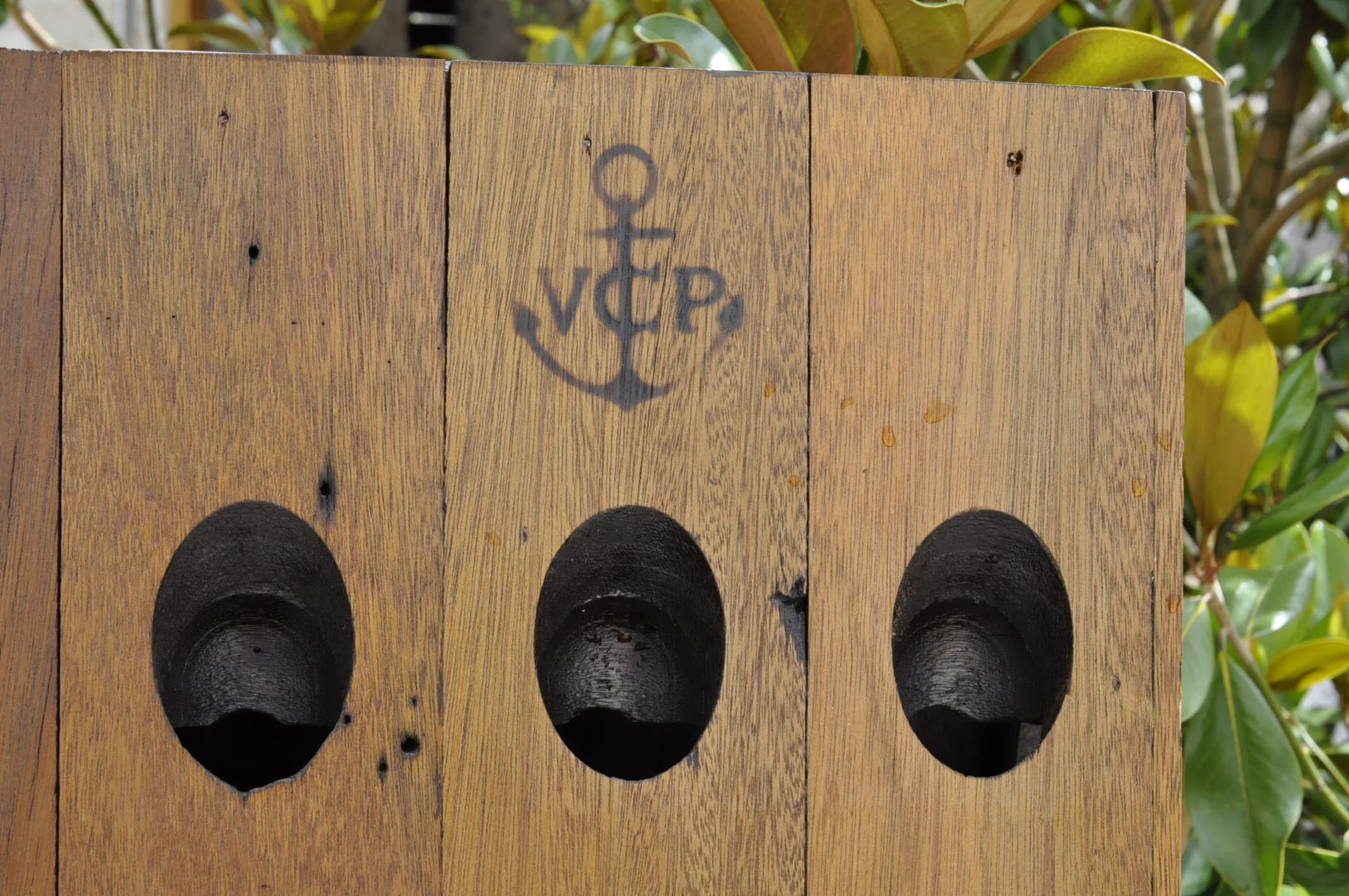 Veuve Clicquot-Ponsardin champagne desk