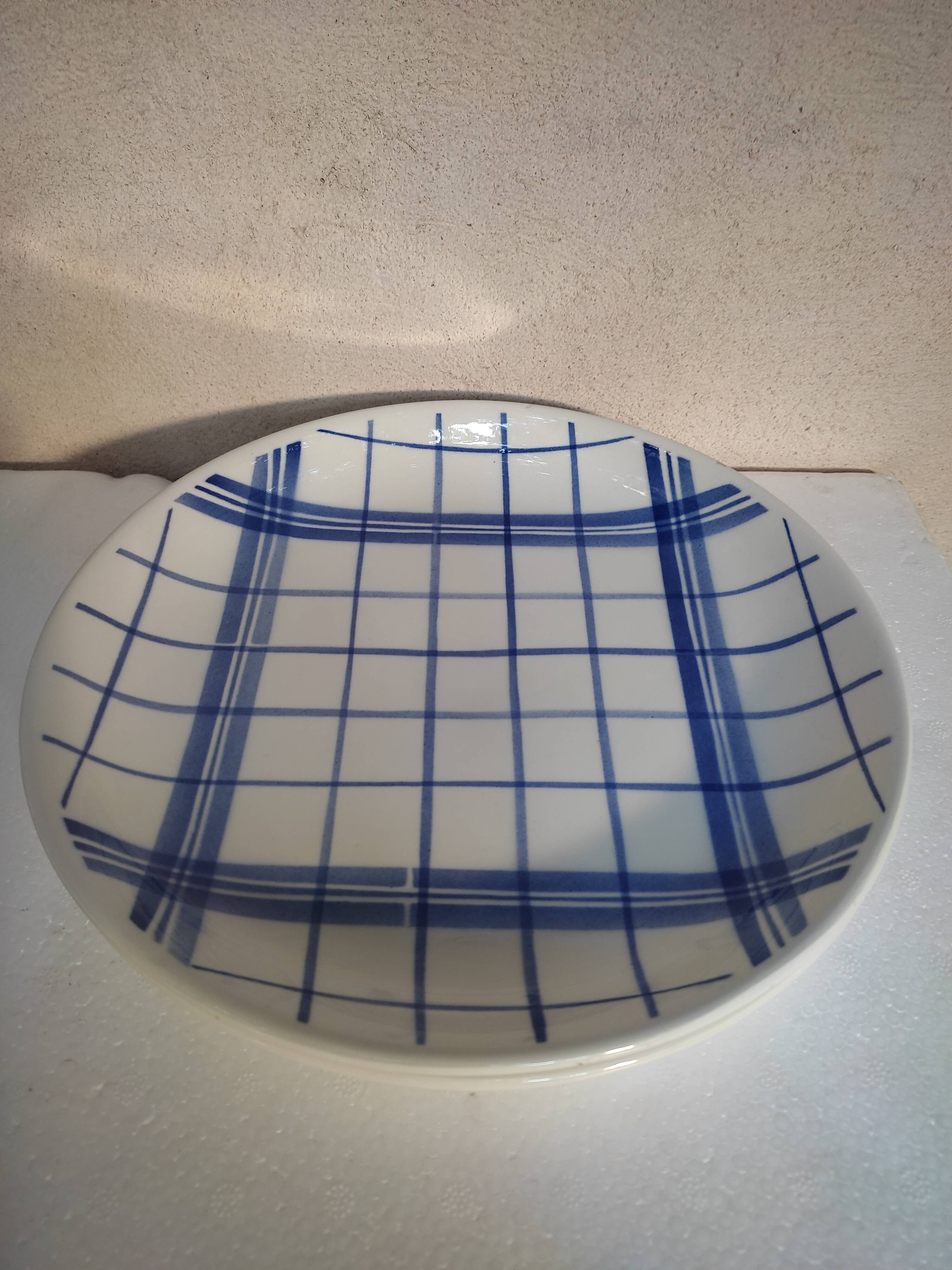 Checkered plate duo