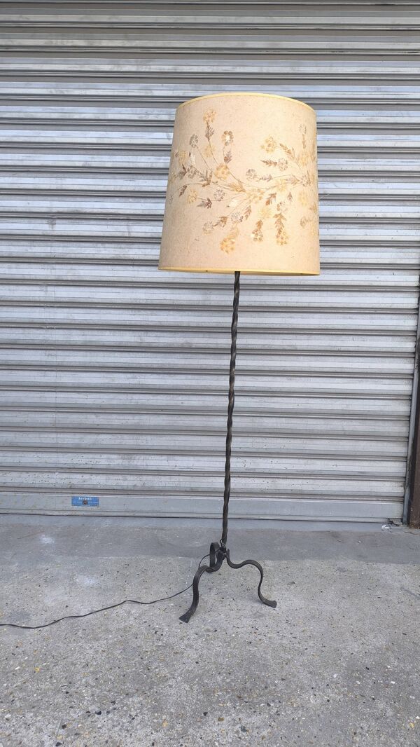 Lampadaire en fer forgé 1950