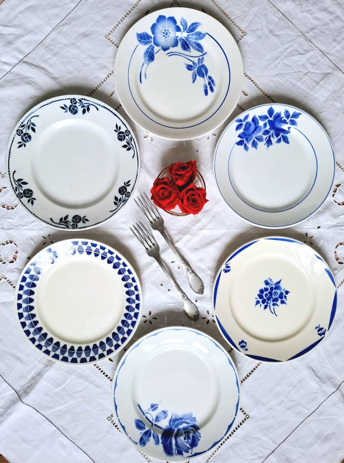 6 old mismatched earthenware dinner plates