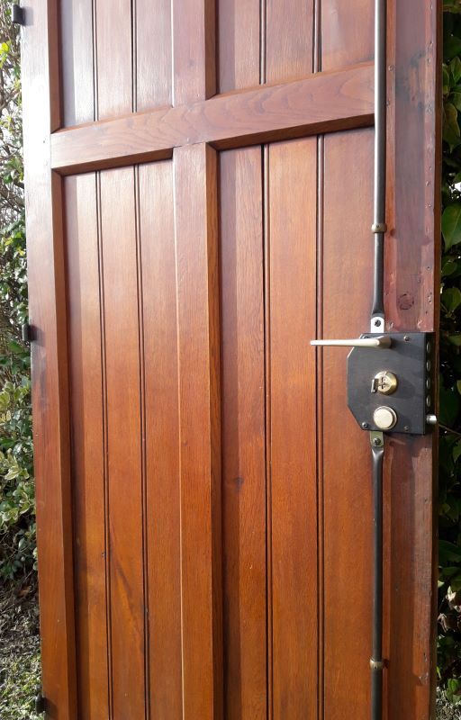 Entrance door 208,7x94 oak multipoint lock