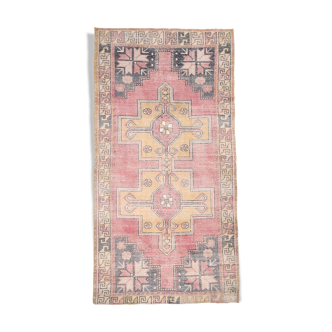 Faded red vintage rug 242x128