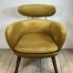 Fauteuil en velours jaune moutarde années 2010