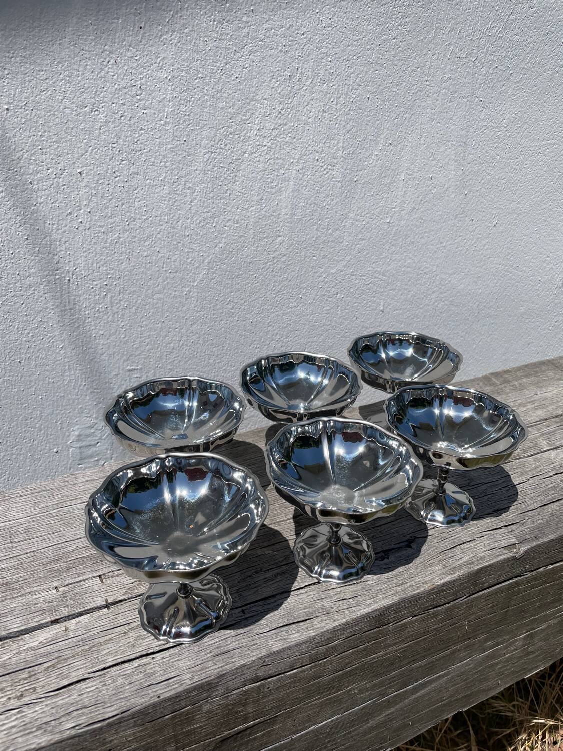 6 large stainless steel bowls 1970