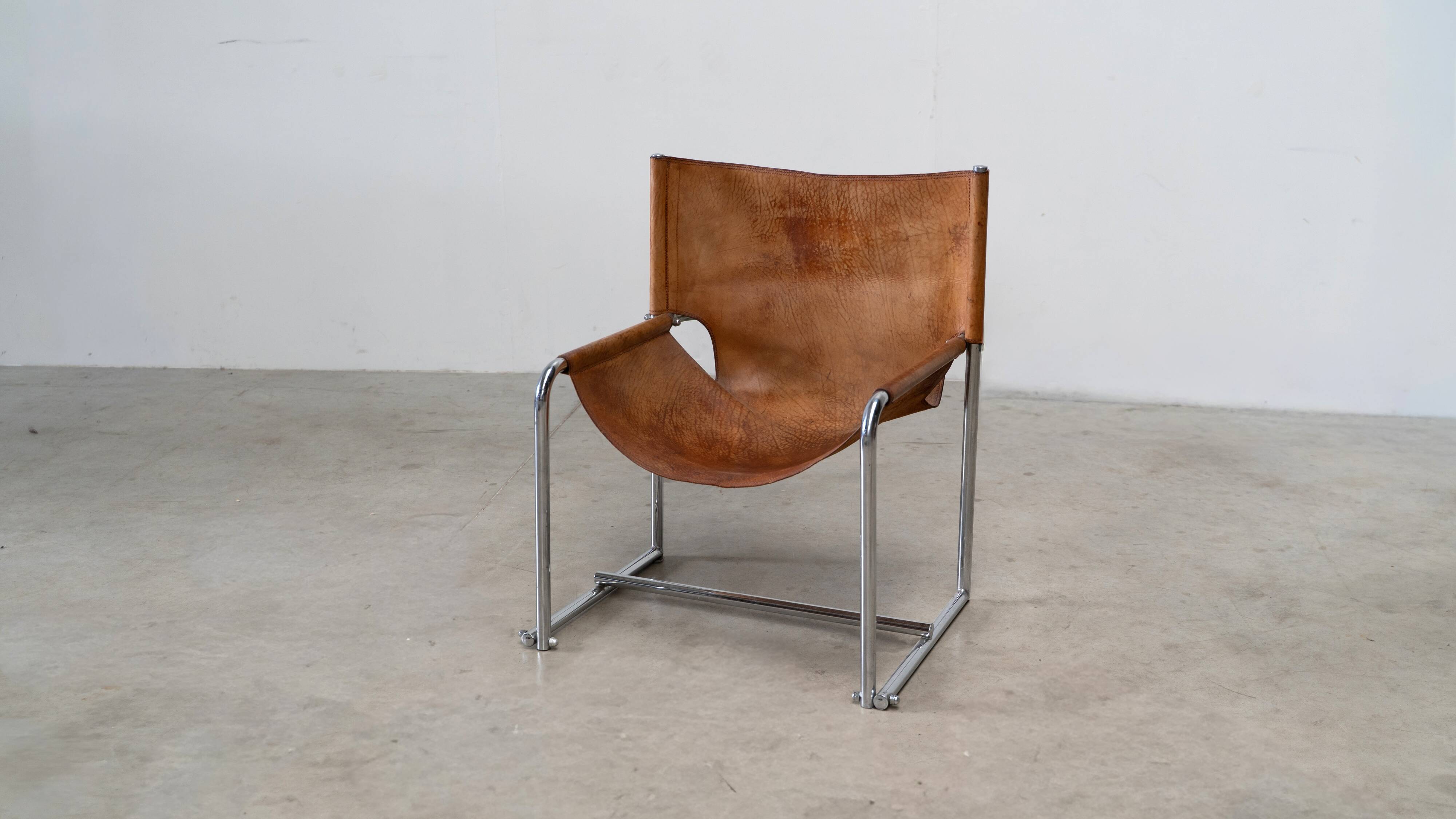 Fauteuil simple en cuir italien