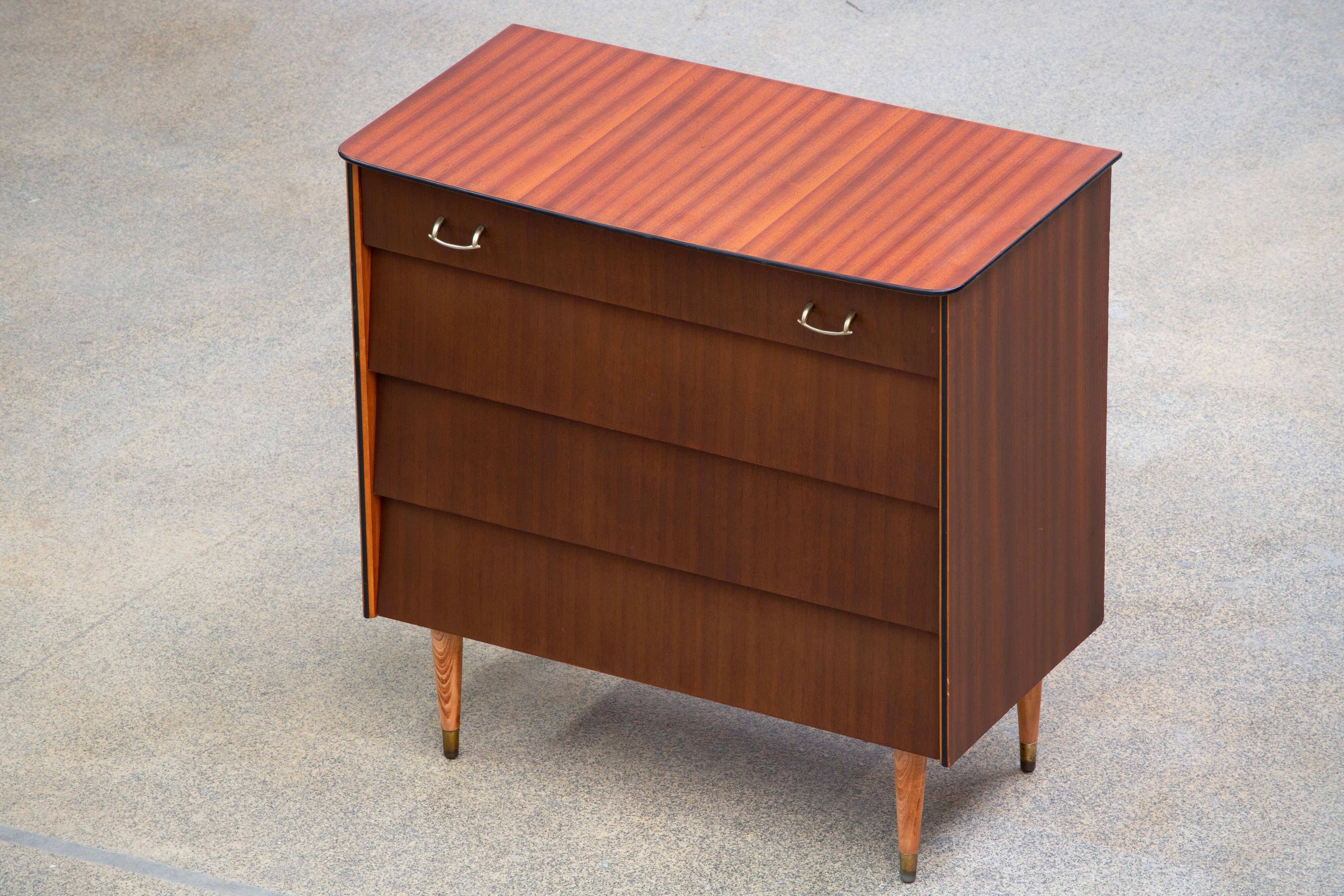 Commode vintage 1960