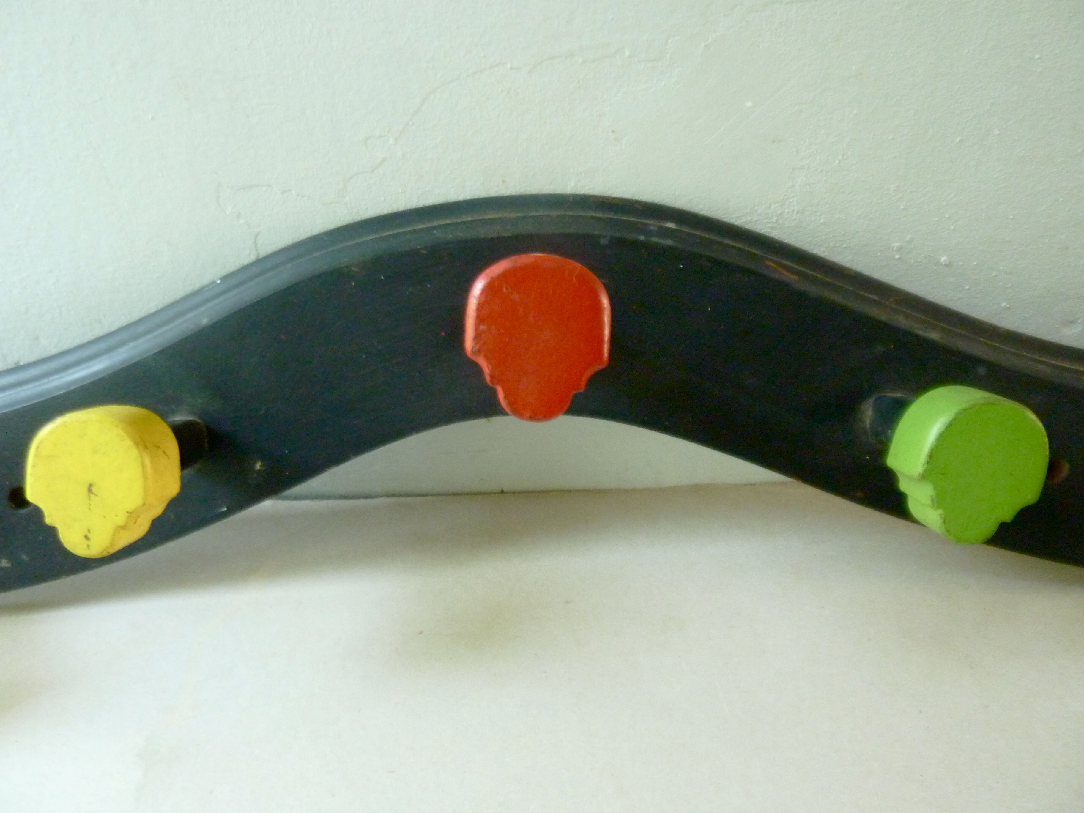 Coat rack with 5 wooden hooks from the 60s