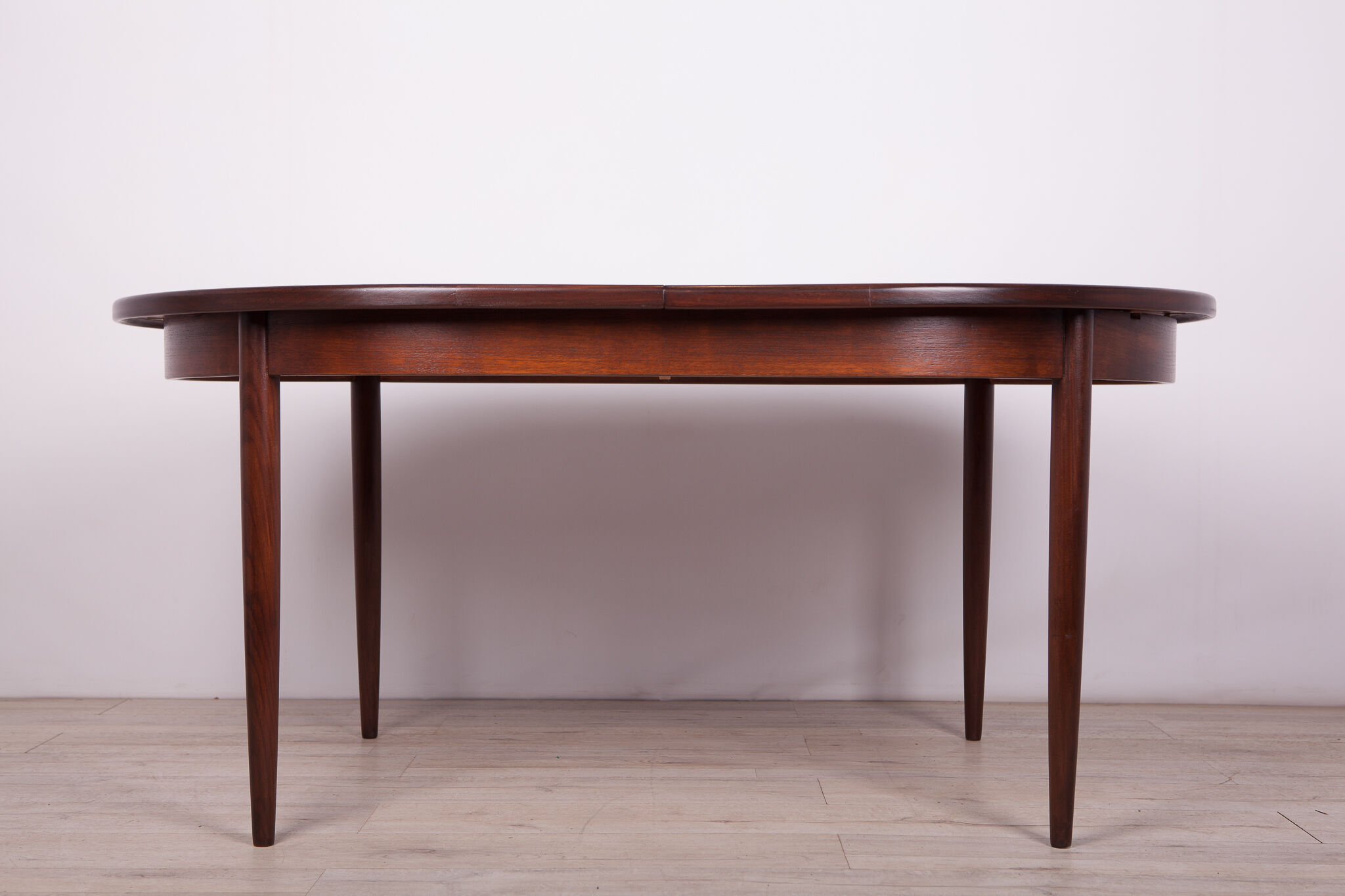 Mid century teak dining table from g-plan, 1960s