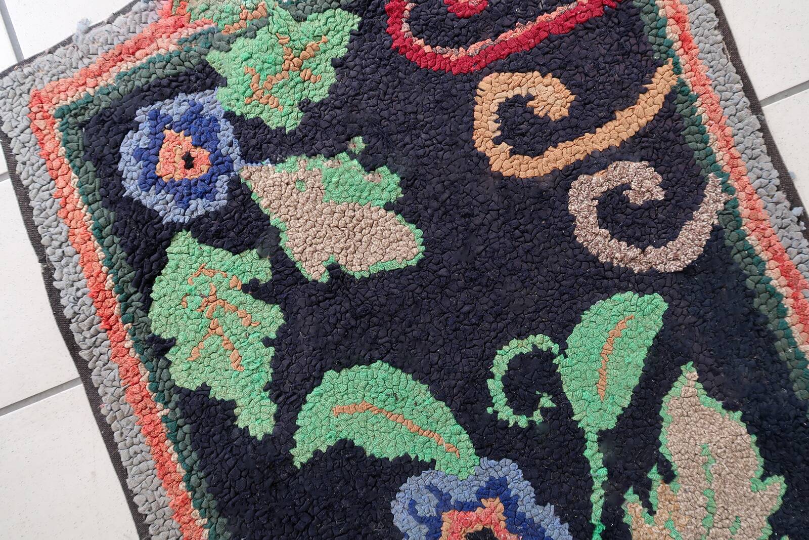 Tapis ancien fait main American Hooked 65cm x 168cm - 1C989