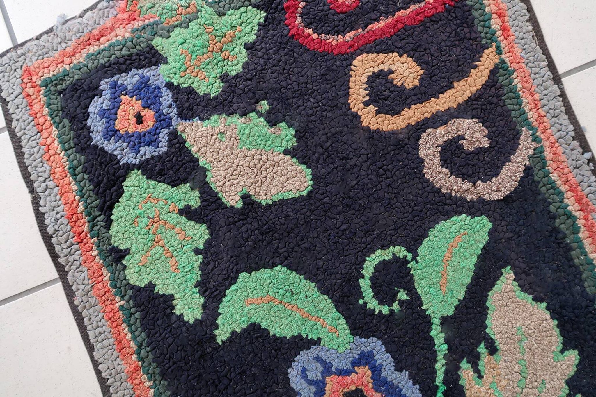 Tapis ancien fait main American Hooked 65cm x 168cm - 1C989