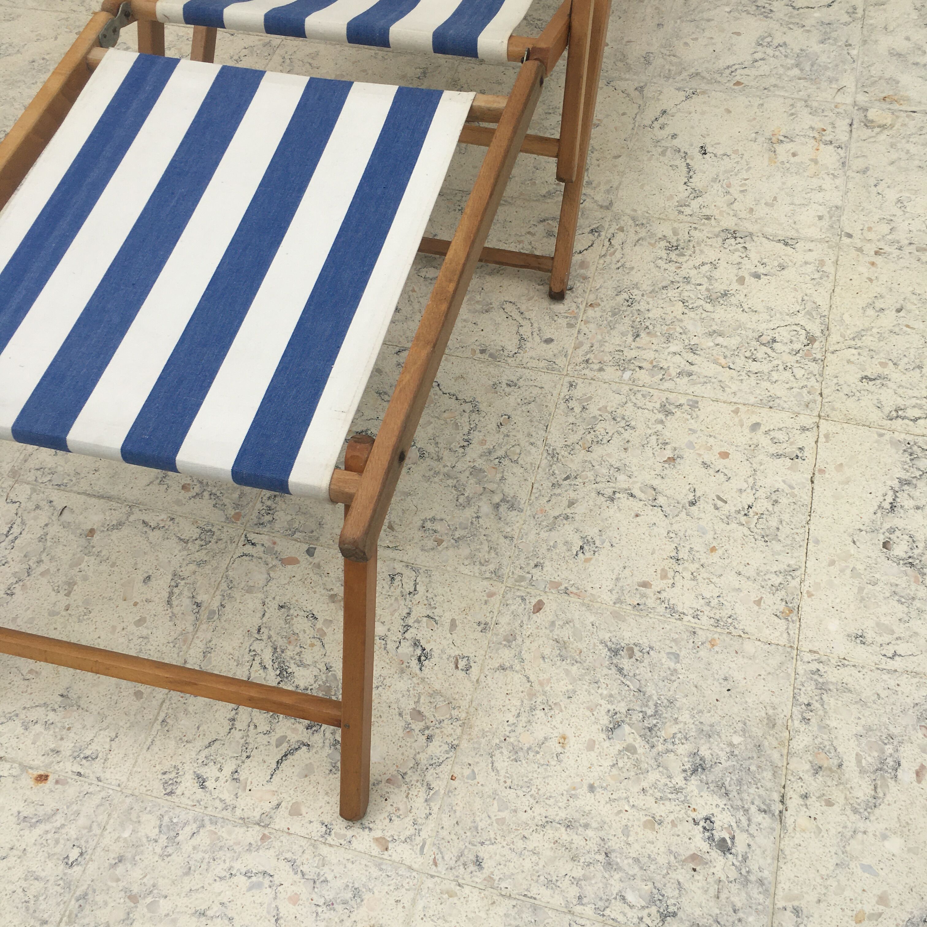 Vintage transat with foot rest