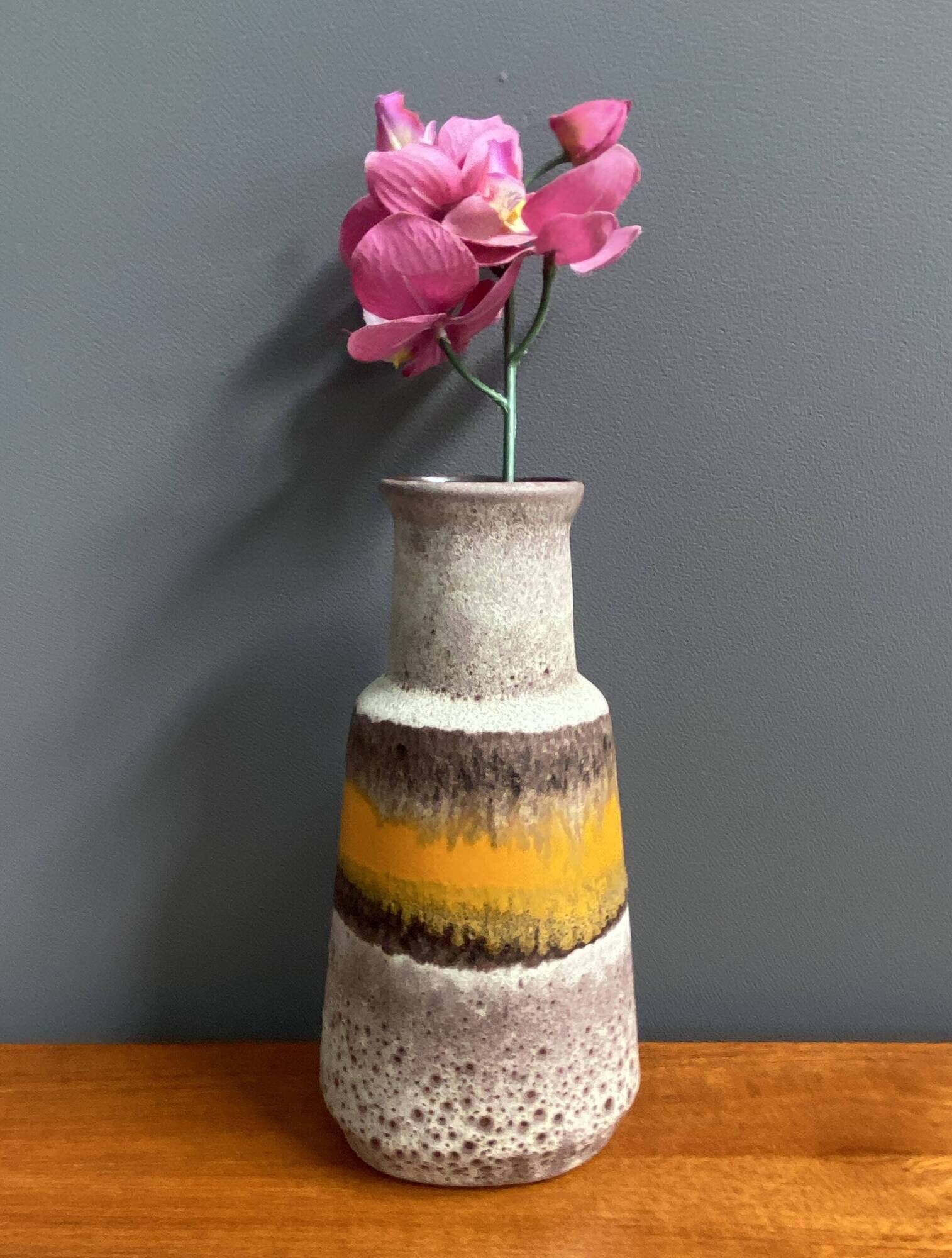 Oval U-keramik vase (uberlacker) model 14321, WGP 1960s