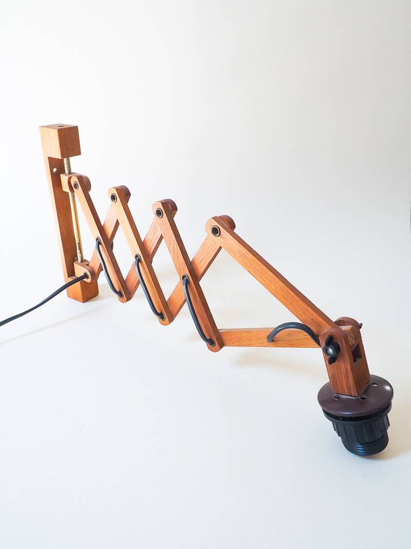 Vintage Scandinavian accordion lamp in teak – 1960s